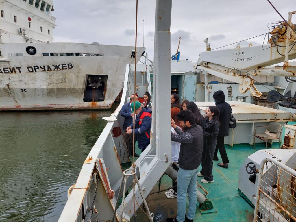 WCU Students Did Internships On A Research Ship